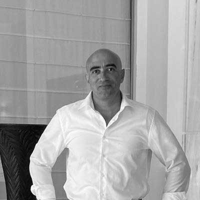 Dr. Valeriuu Gold